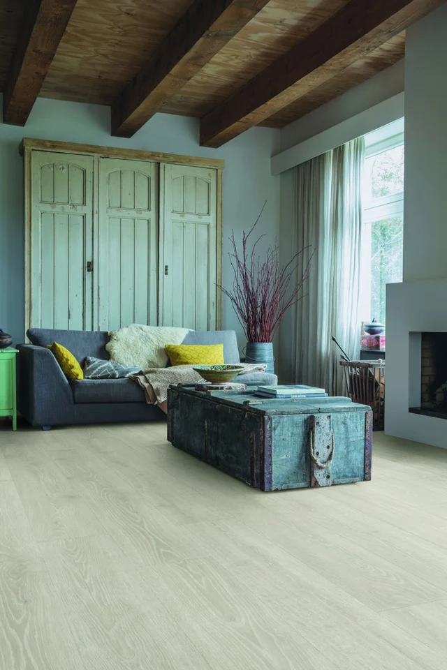 Quick-Step Majestic Woodland Oak Light Grey Click Laminate MJ3547 — merchant product photo